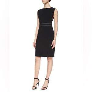Theory Minaeon Contrast-Trim Crepe Sleeveless Sheath Dress in Black size 4